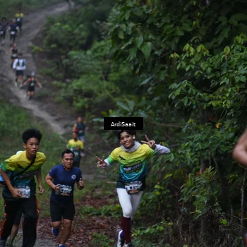Runner Photo 8241741