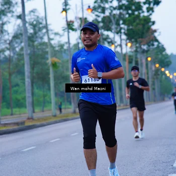 Runner Photo 8241777