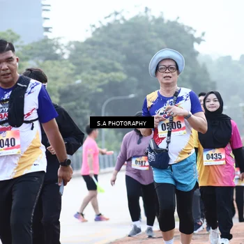 Runner Photo 8241803