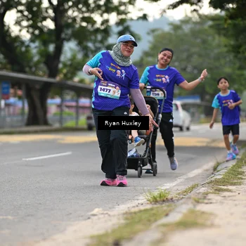 Runner Photo 8241804