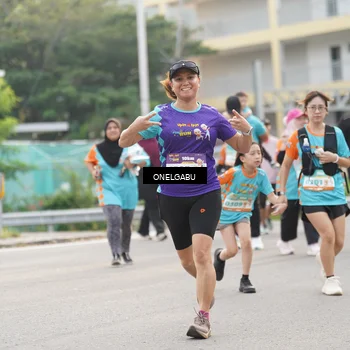 Runner Photo 8241813