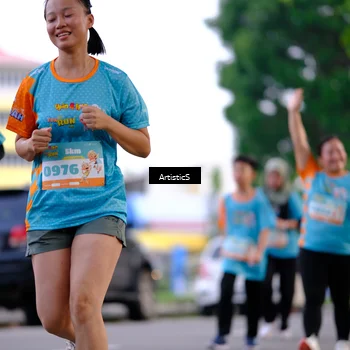 Runner Photo 8241824