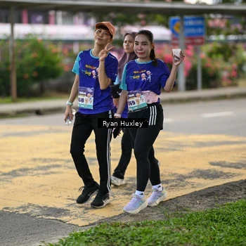 Runner Photo 8241880