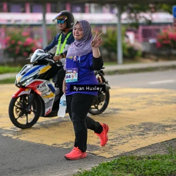 Runner Photo 8241884