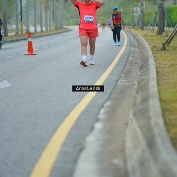 Runner Photo 8241900