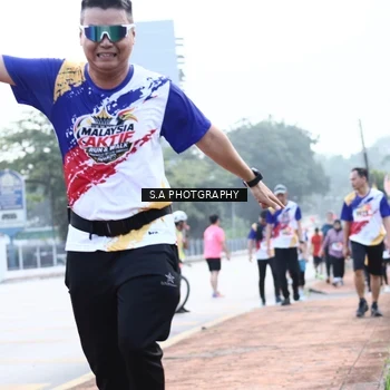 Runner Photo 8241904
