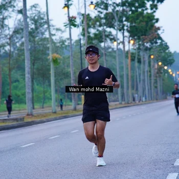 Runner Photo 8241907