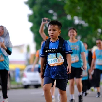 Runner Photo 8241917