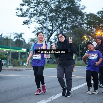 Runner Photo 8241942