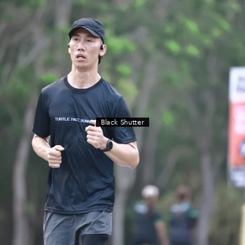 Runner Photo 8241944