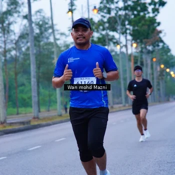 Runner Photo 8241954