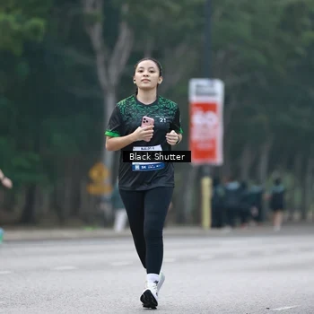 Runner Photo 8241973
