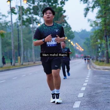 Runner Photo 8241980