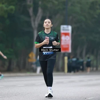 Runner Photo 8241983