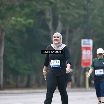 Runner Photo 8242003