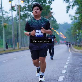 Runner Photo 8242055