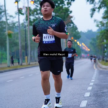 Runner Photo 8242065