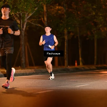 Runner Photo 8242098