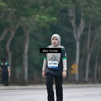 Runner Photo 8242100