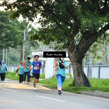 Runner Photo 8242102