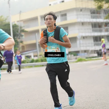 Runner Photo 8242106