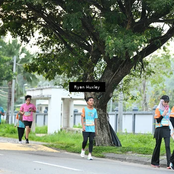 Runner Photo 8242117