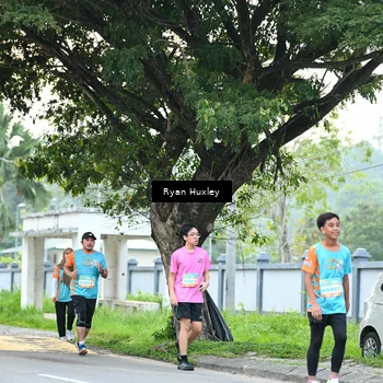 Runner Photo 8242136