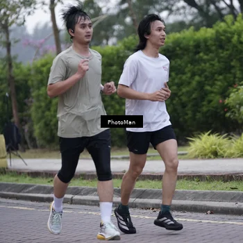 Runner Photo 8242157