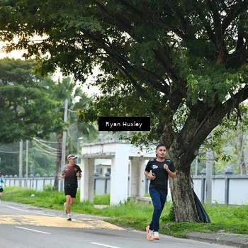 Runner Photo 8242175