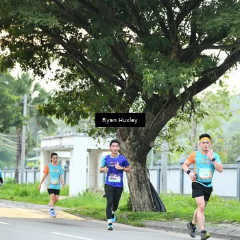 Runner Photo 8242201