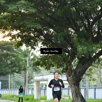 Runner Photo 8242233