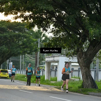 Runner Photo 8242238