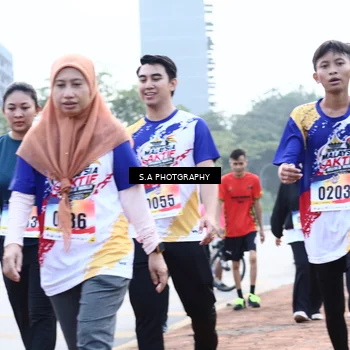 Runner Photo 8242252