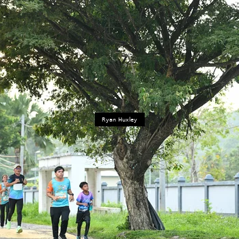 Runner Photo 8242289