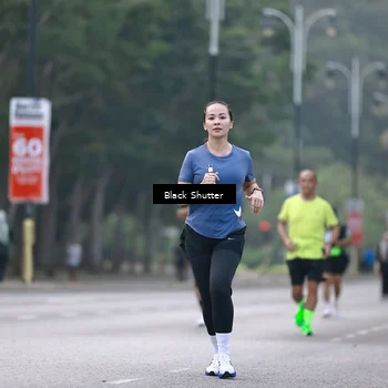 Runner Photo 8242302
