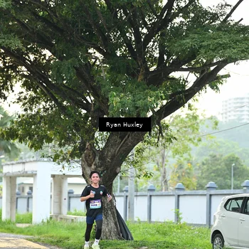 Runner Photo 8242304