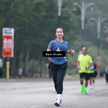 Runner Photo 8242305