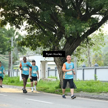 Runner Photo 8242318