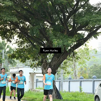 Runner Photo 8242322