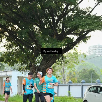 Runner Photo 8242356