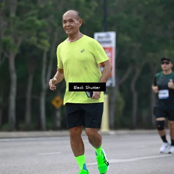 Runner Photo 8242358