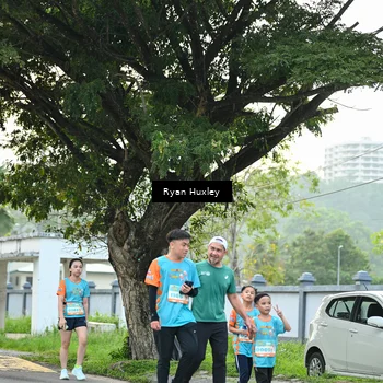 Runner Photo 8242360