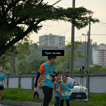 Runner Photo 8242364