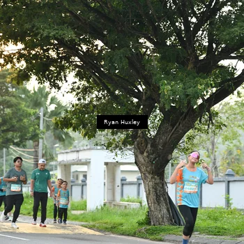 Runner Photo 8242365
