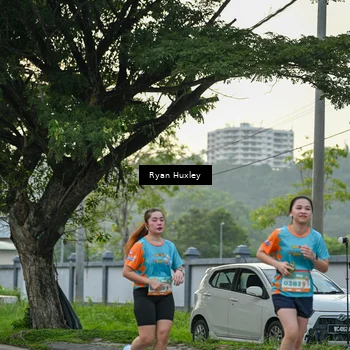 Runner Photo 8242372