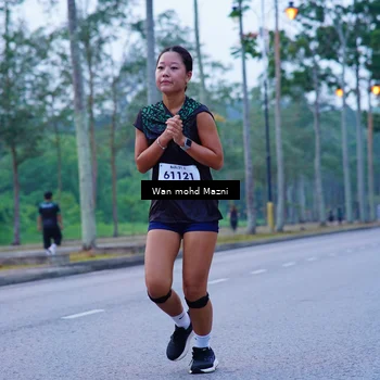Runner Photo 8242378