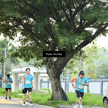 Runner Photo 8242387