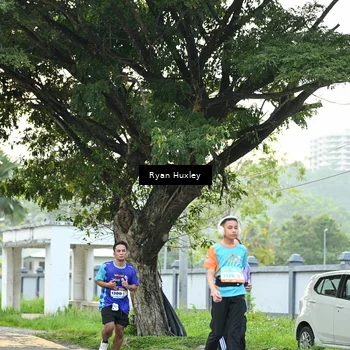Runner Photo 8242388