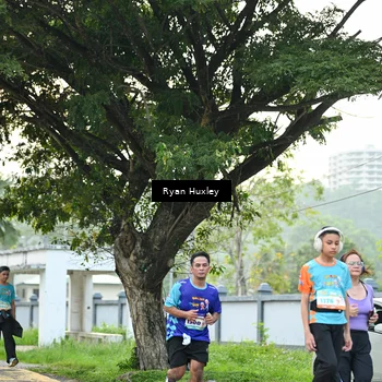 Runner Photo 8242390