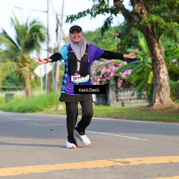 Runner Photo 8242395